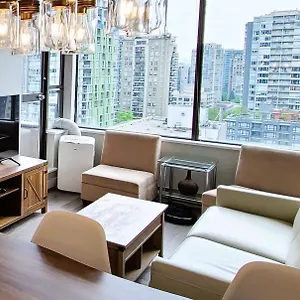 howe-street-apartment-with-views.vancouver-hotels-bc.net/